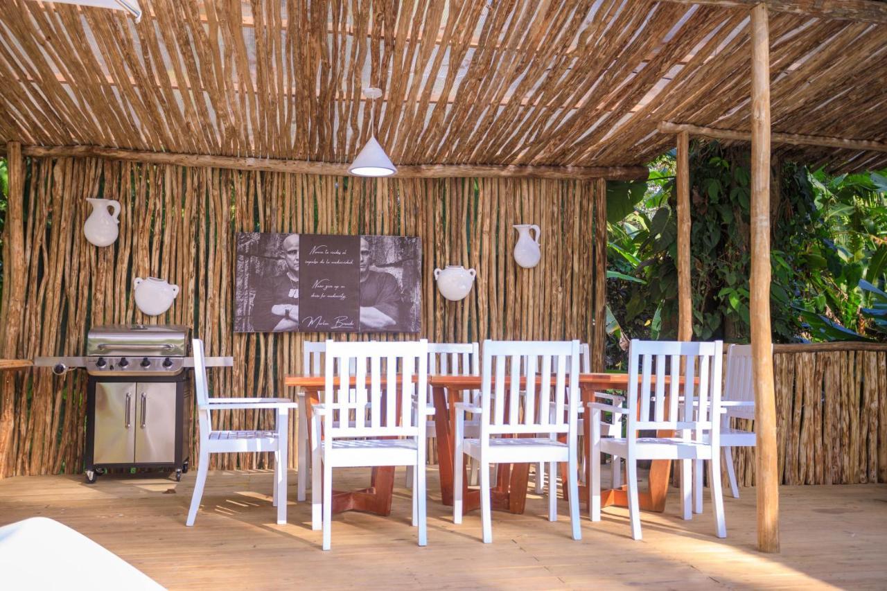 Gigi Brown Villa Paparazzi Beachfront Puerto Viejo de Talamanca Exterior foto